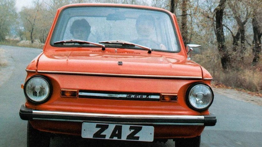 Машина Запорожец 968м