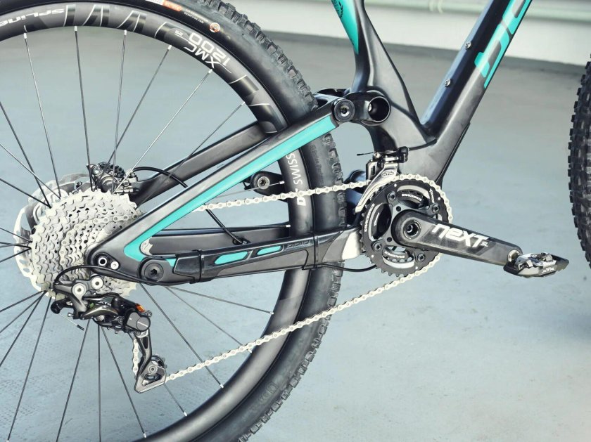 Задняя подвеска велосипеда