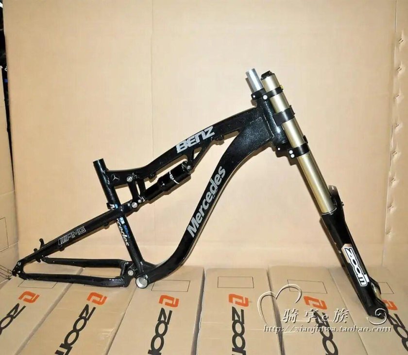 Двухкоронная вилка Zoom 680dh