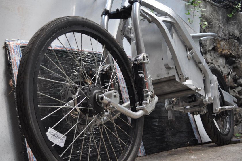 Вилка маятниковая Safari 200