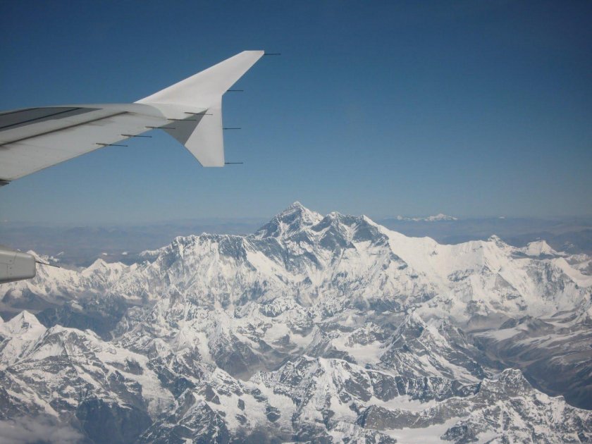 Эверест Джомолунгма с самолета