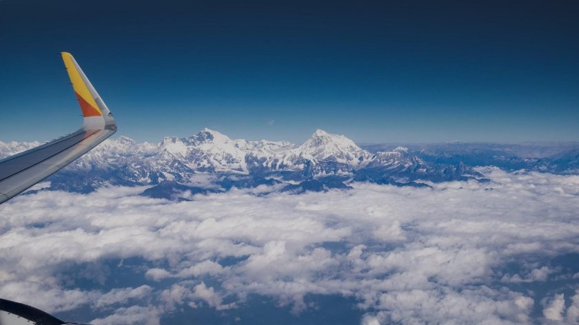 Гималаи Эверест с самолета