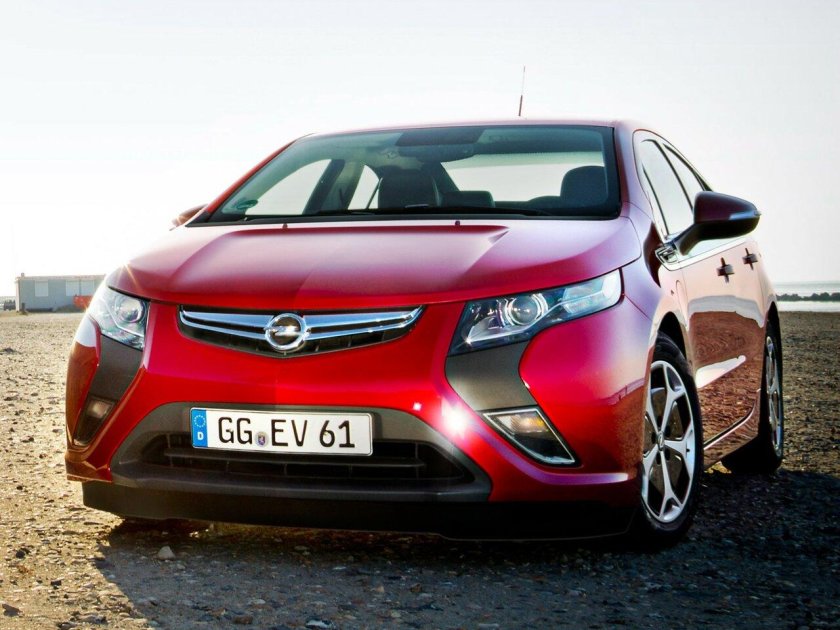 Opel Ampera i