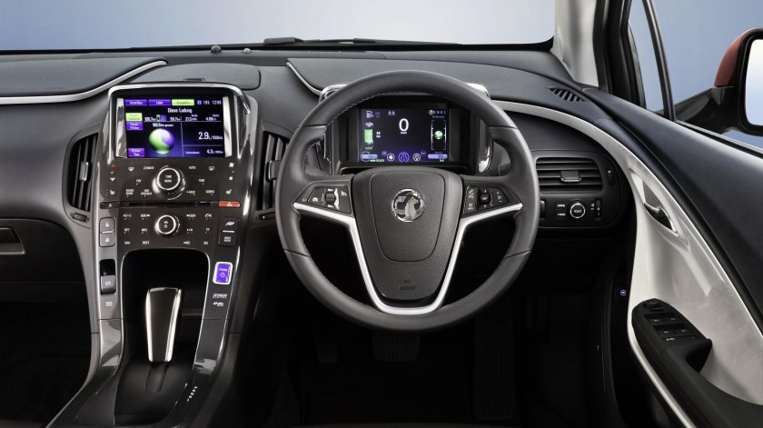 Opel Ampera салон