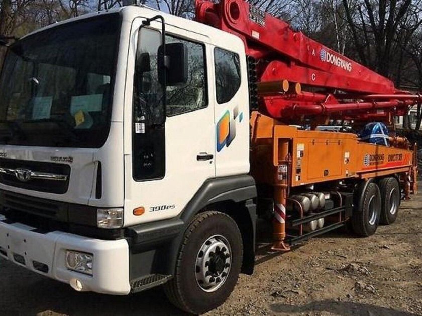 Специальный, автобетононасос Daewoo Novus