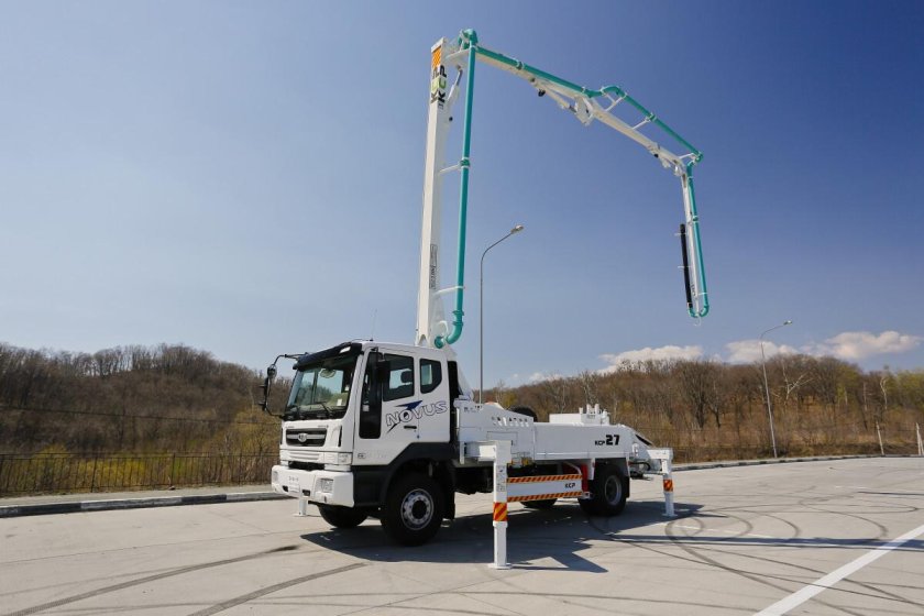 Бетононасос Дэу Новус