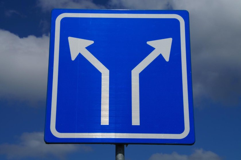 Дорожный знак счастливого пути