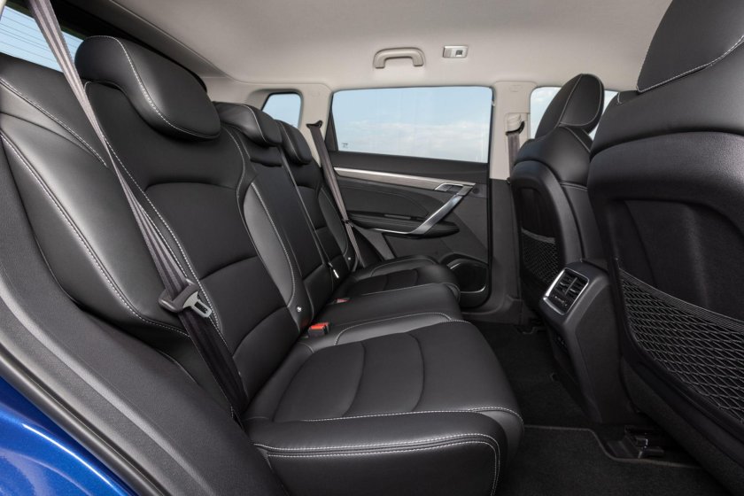 Geely Atlas 2022 салон