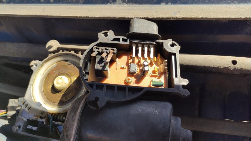 Реле дворников Лачетти