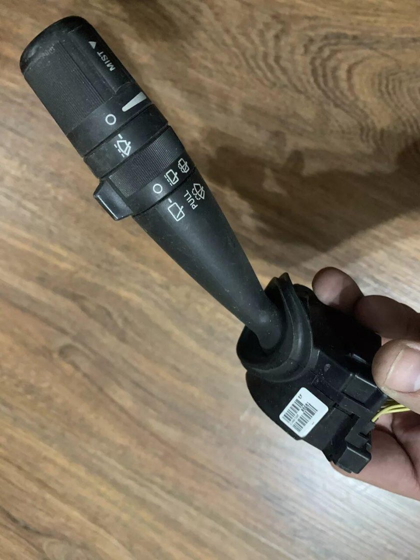 Рычаг управления дворниками Аккорд 7