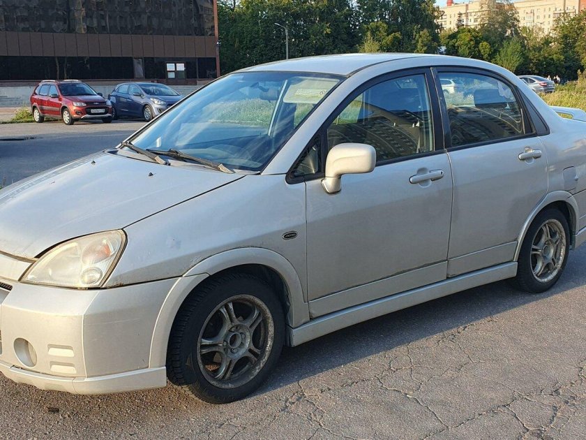 Сузуки серебристая