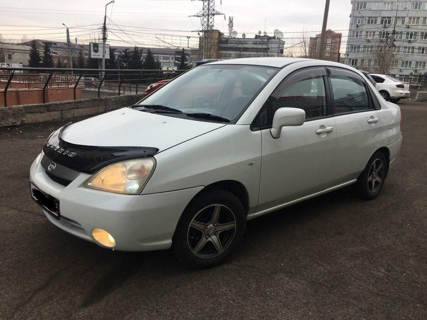 Сузуки Аэрио 2001