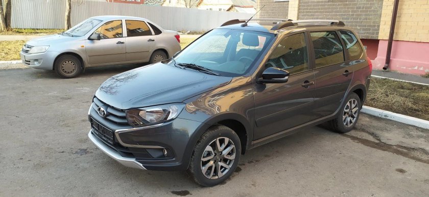 Лада кросс Борнео