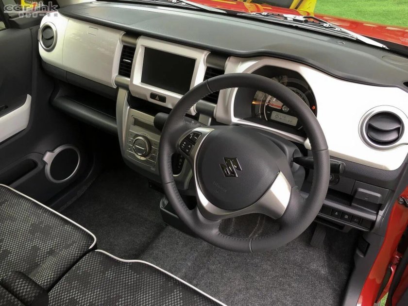 Судзуки хастлер салон