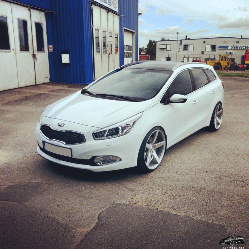 Kia Ceed JD на 17 дисках