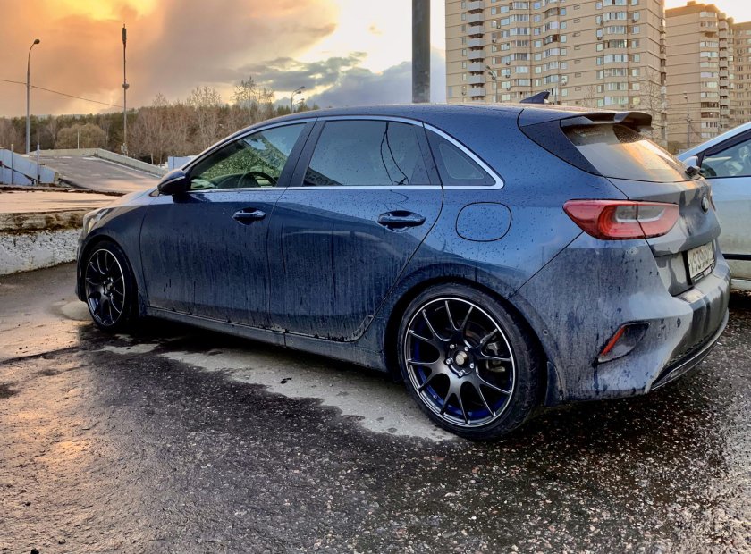 Киа СИД 2019 на 18 дисках