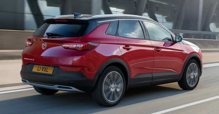 Опель Grandland