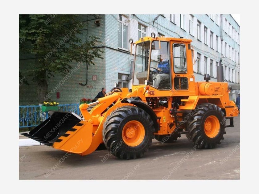 Фронтальный погрузчик Амкодор 352с