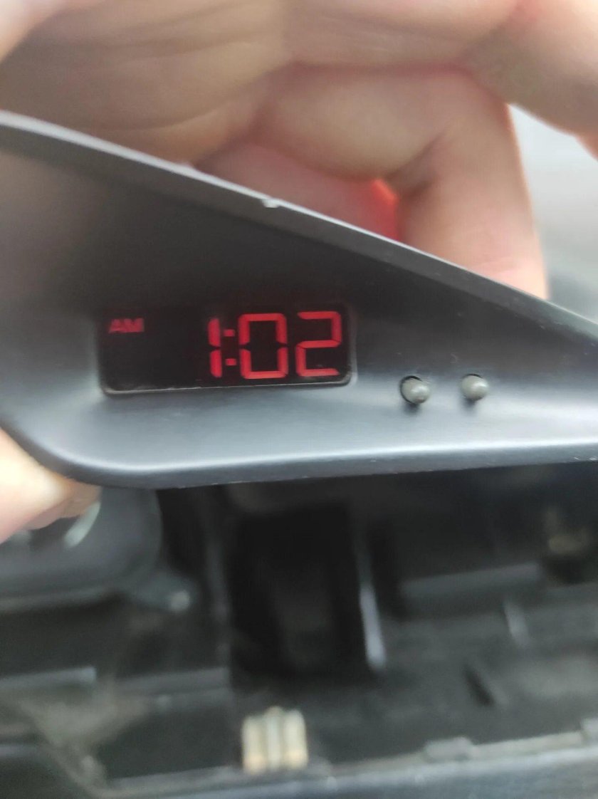 Регулировка часов Пежо эксперт 2018г