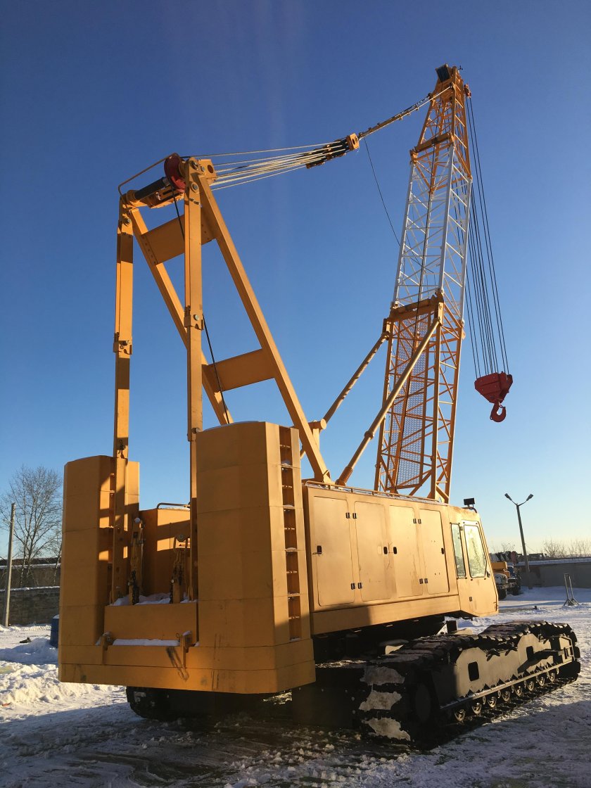 Гусеничный кран ДЭК 501