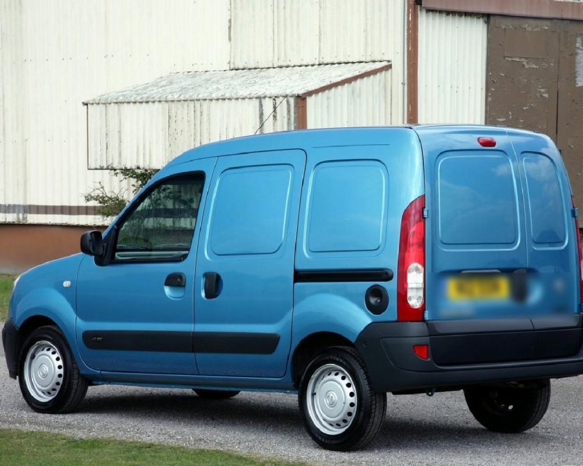 Nissan Kubistar фургон