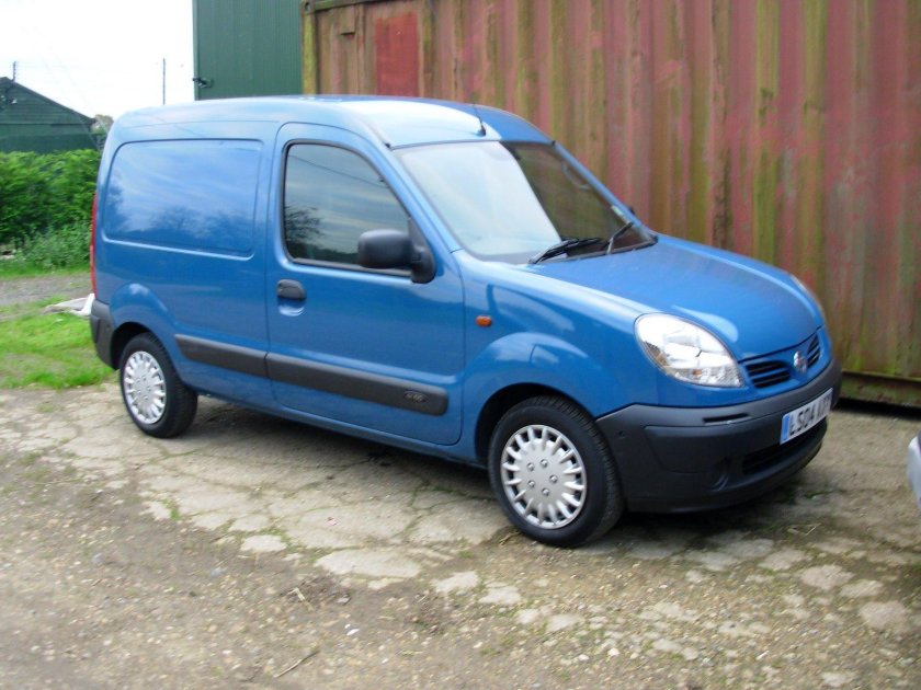 Nissan Kubistar фургон