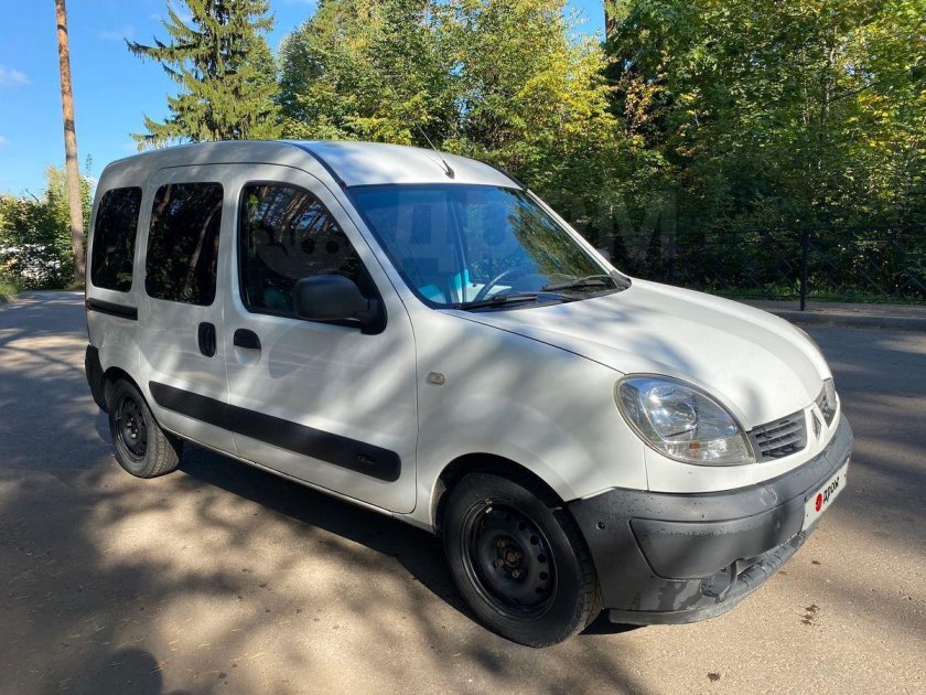 Ниссан Кубистар 2005