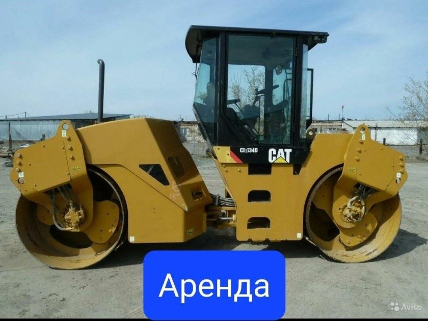 Катерпиллер каток асфальтный