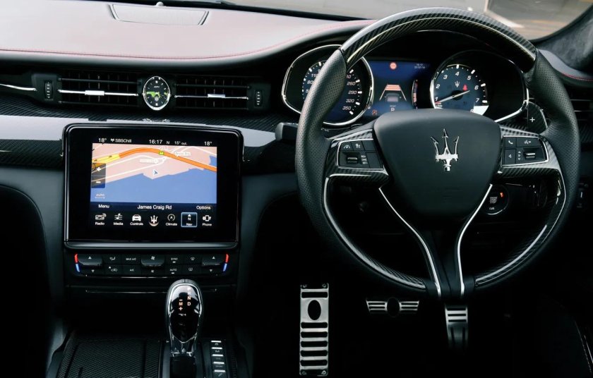 Maserati Quattroporte 2018 салон