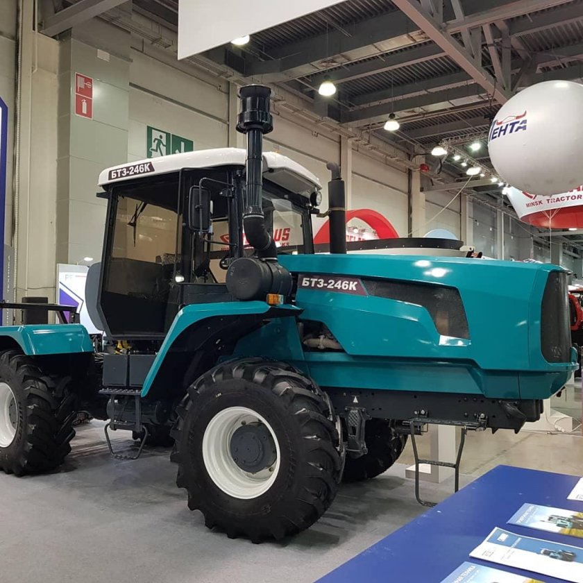 Трактор БТЗ-246к