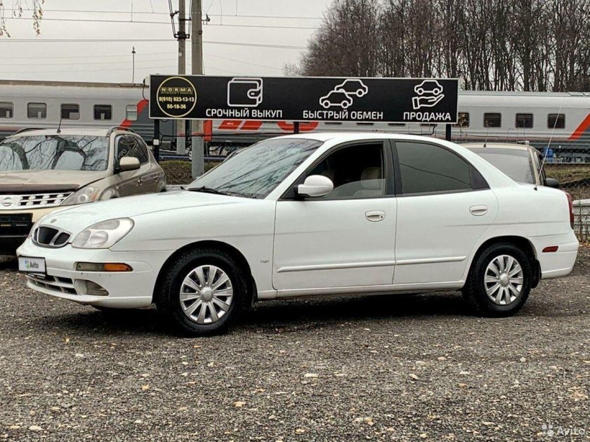 Дэу Нубира 2001