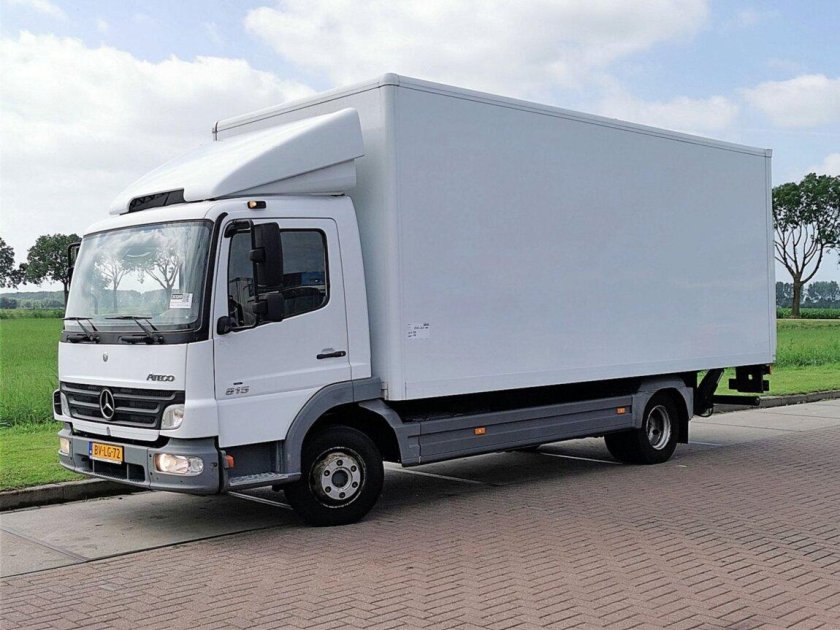 Mercedes Atego 815