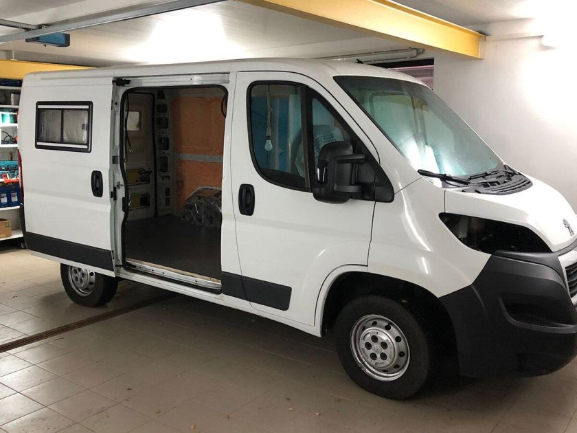 Пежо боксер кемпер