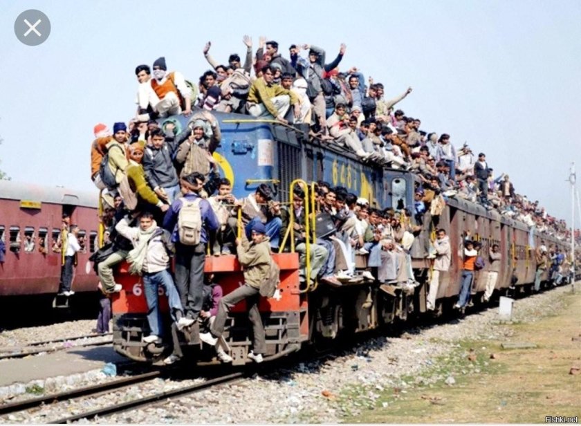 Поезд с беженцами