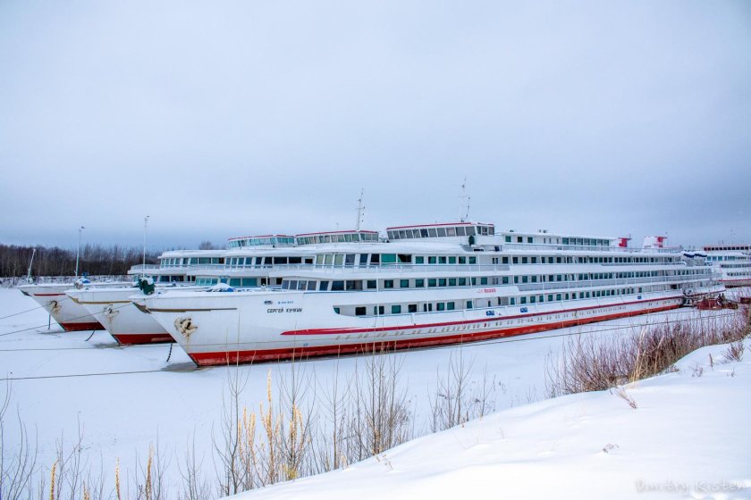 Теплоход Юрий Андропов