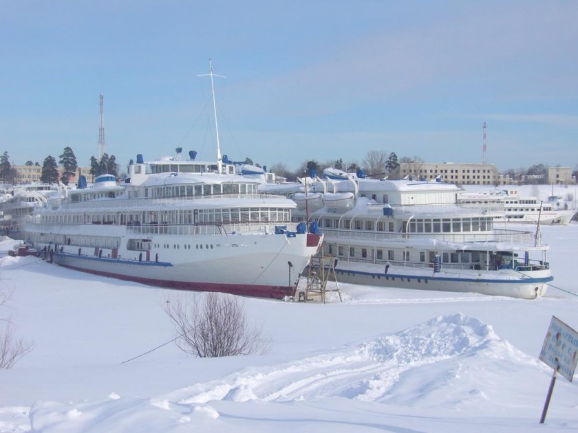 Теплоход Очарованный Странник
