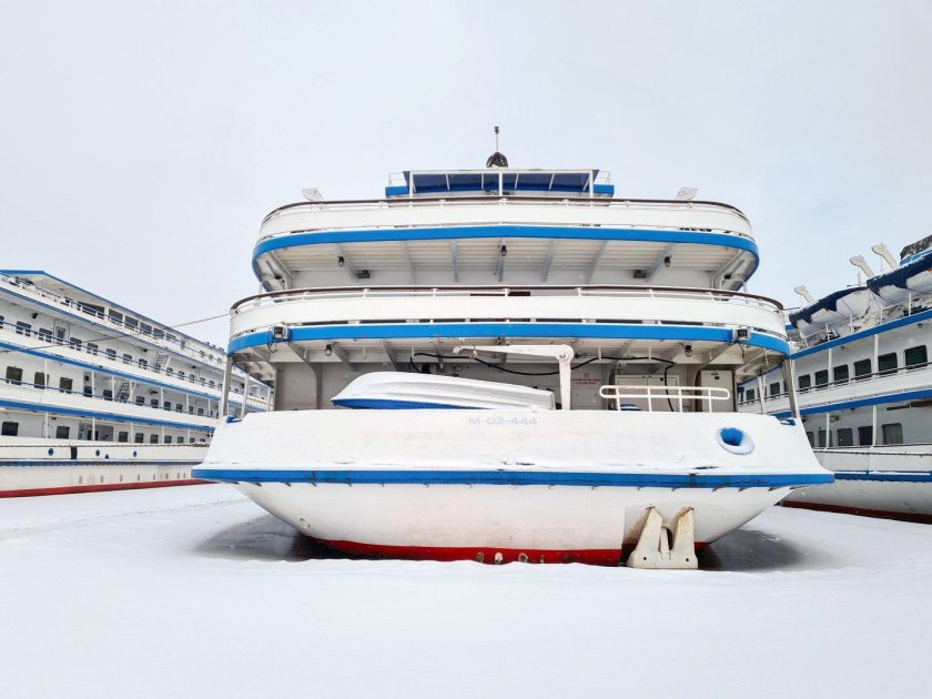 Теплоход Тюменский 31