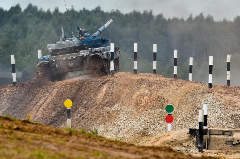 Полигон Алабино танковый биатлон