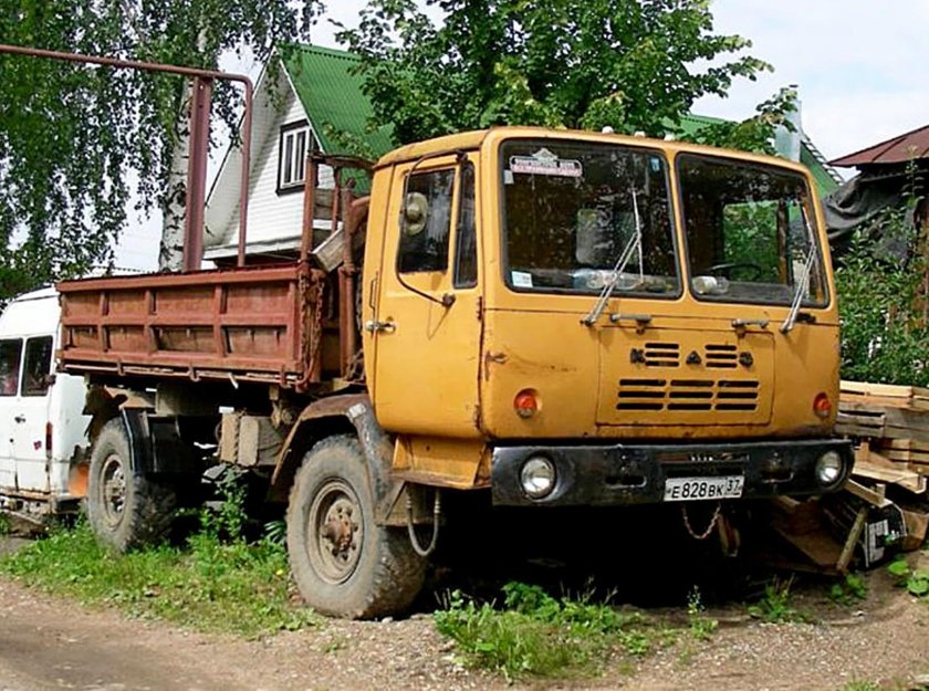 Каз-4540 Колхида самосвал