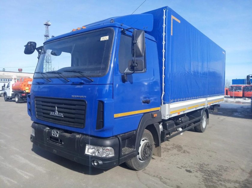 МАЗ-4371 бортовой