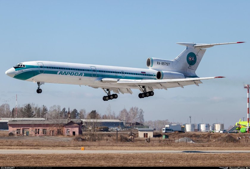 Ту-154 ra-85757
