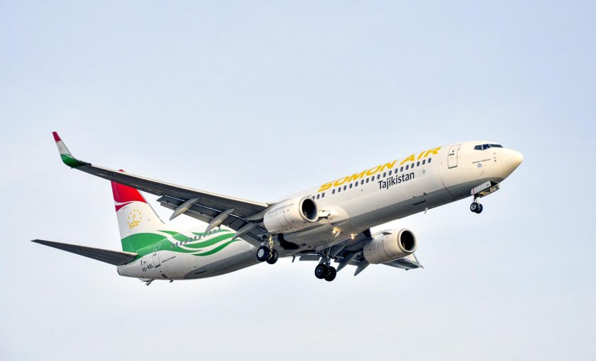 Самолет сомон Эйр