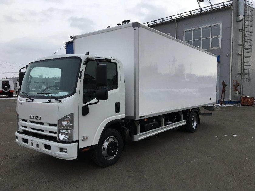 Isuzu nqr90