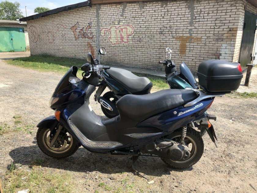 Сузуки Авенис