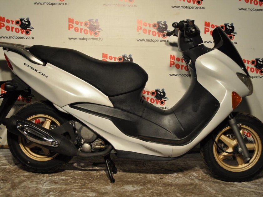 Yamaha Majesty yp250