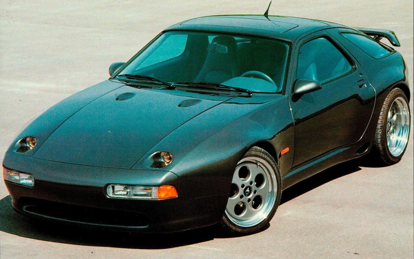 Порше 928 Strosek