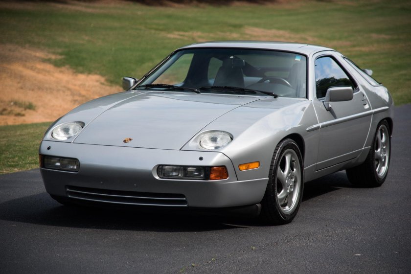 Porsche 928s