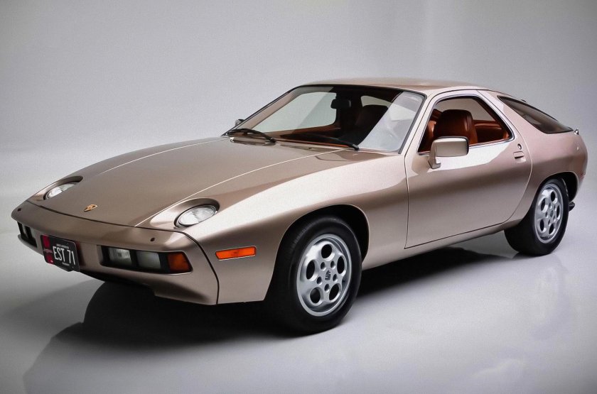 Porsche 928