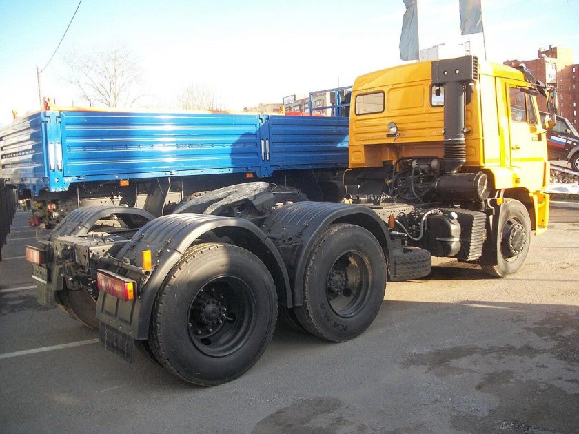 КАМАЗ 65116 тягач