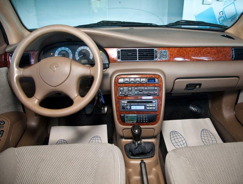 Iran Khodro Samand 2006 салон